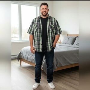 Men's Casual Green Plaid Button Down Shirt